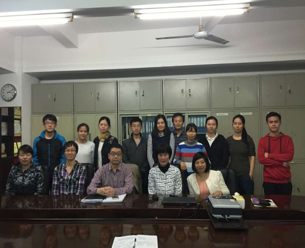 C:\Users\Administrator\Desktop\QQ图片20151201213309.jpg